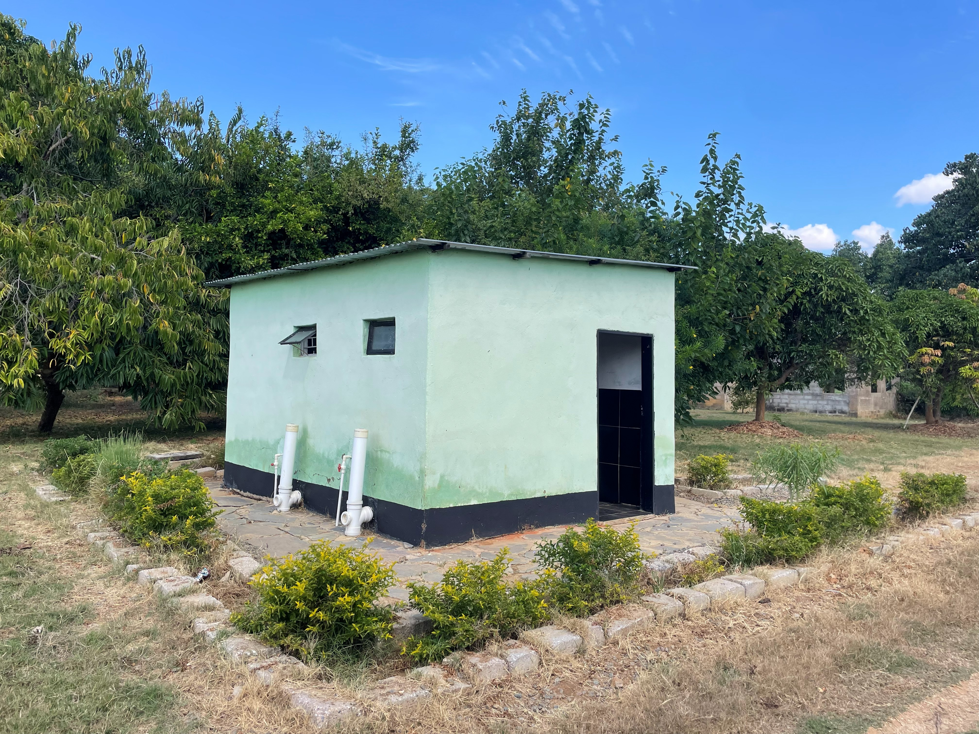 Ablution block exterior at Riverview Farm
